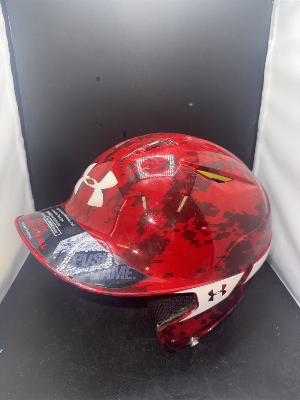 Under Armour Youth Baseball Softball Batting Helmet Red Camo One Size Fits All